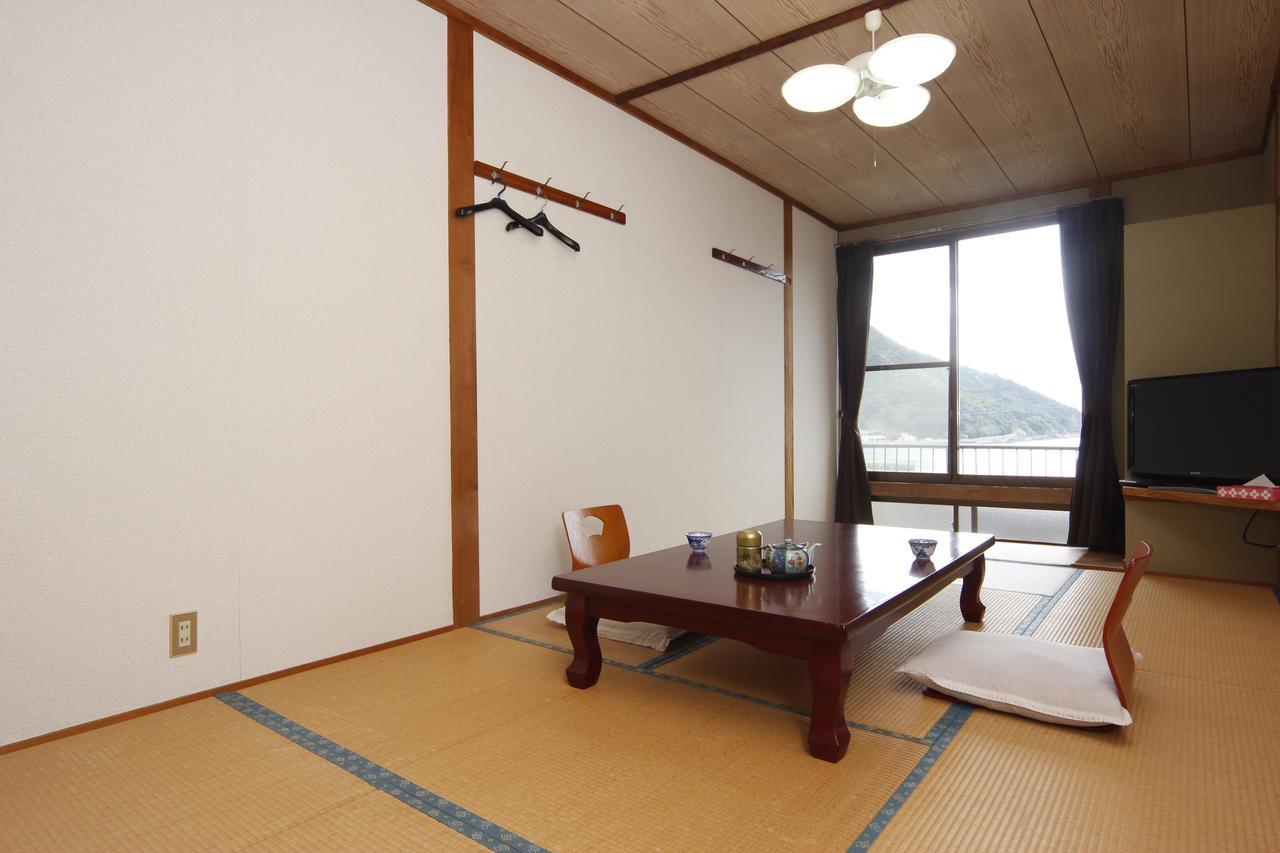 Katsushio Ryokan Kami Amakusa Exterior photo